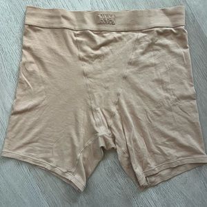 SKIMS Super Soft & Comfy BOYFRIEND BOXER
